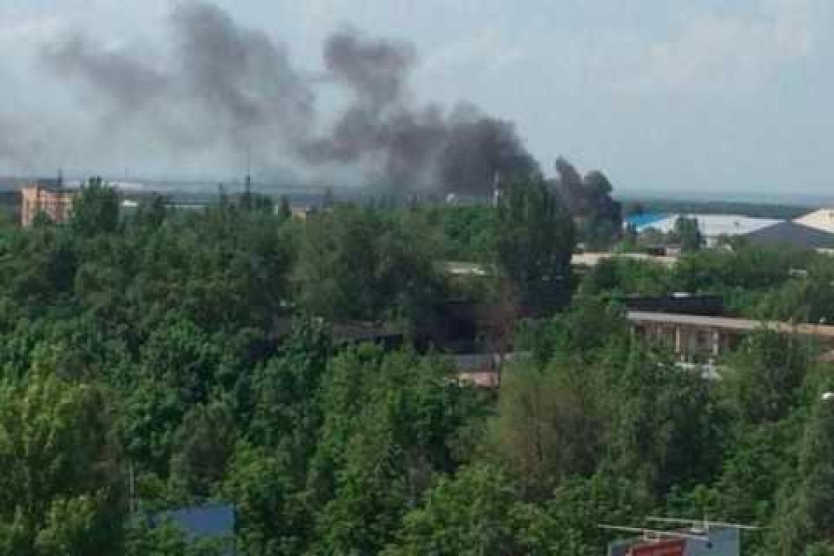 Жители Донецка сняли видео доказательство: город обстреливают сами боевики Жители Донецка сняли видео доказательство: город обстреливают сами боевики