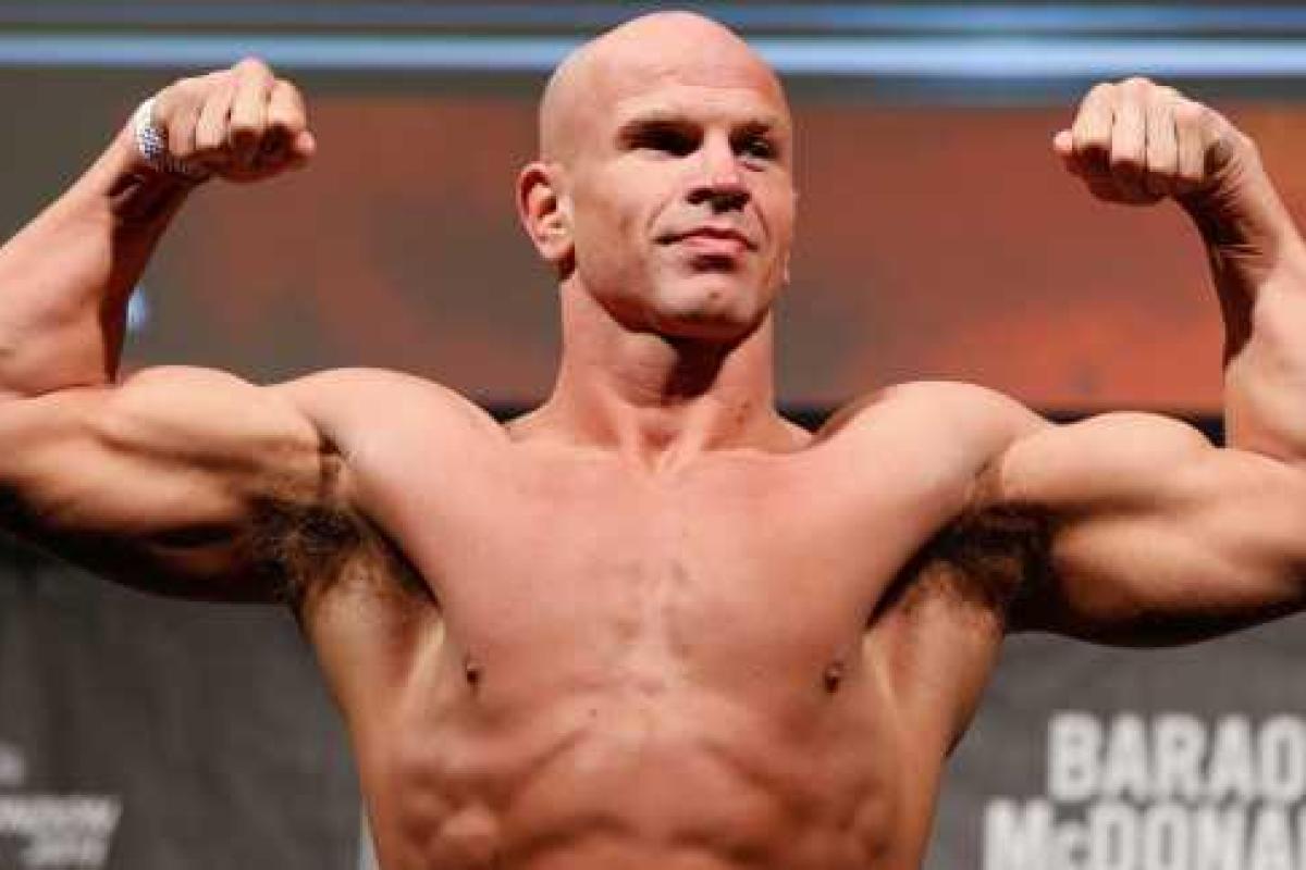 В Канаде убит экс-боец "боев без правил" В Канаде убит экс-боец "боев без правил"