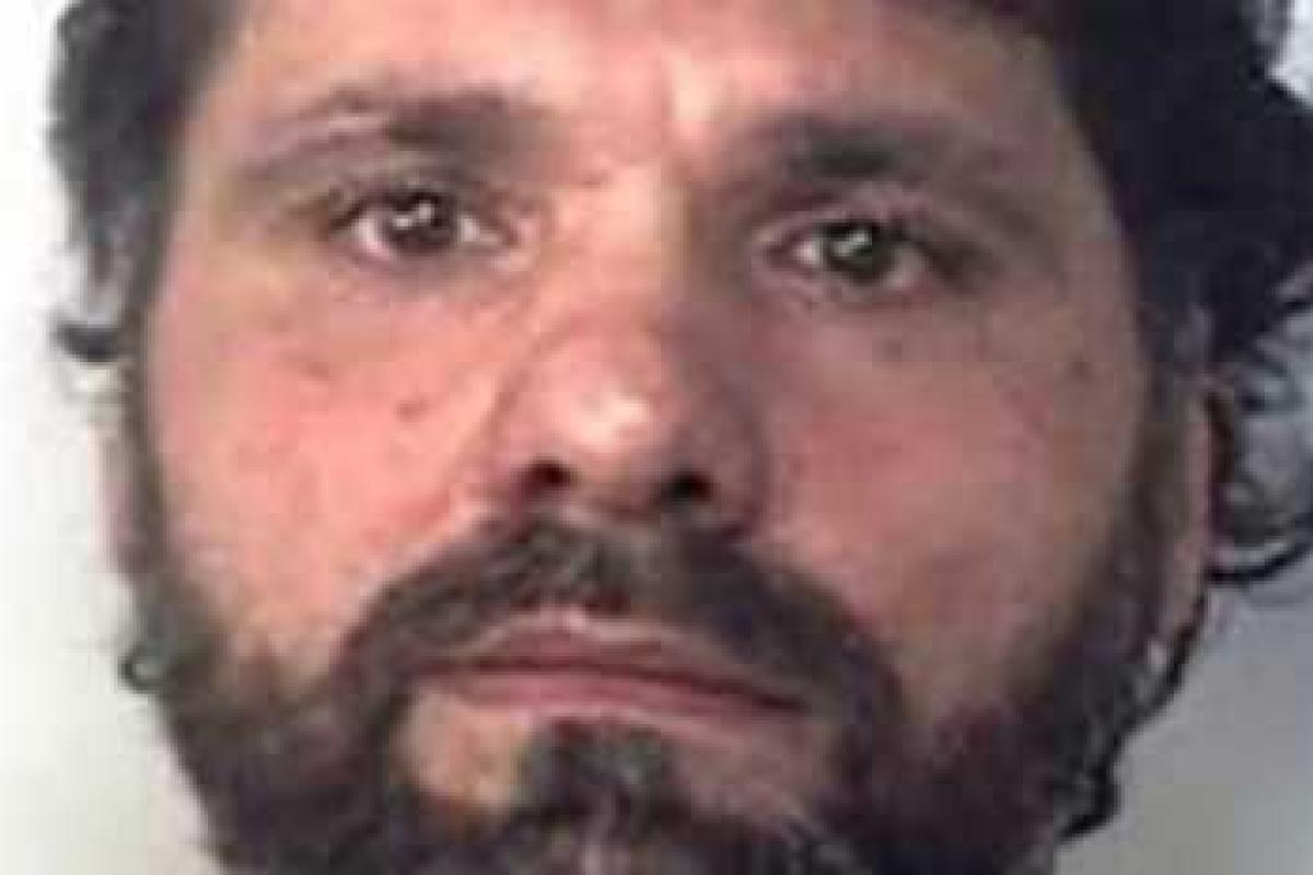 В Италии арестован мафиози, скрывавшийся от полиции более 20 лет В Италии арестован мафиози, скрывавшийся от полиции более 20 лет