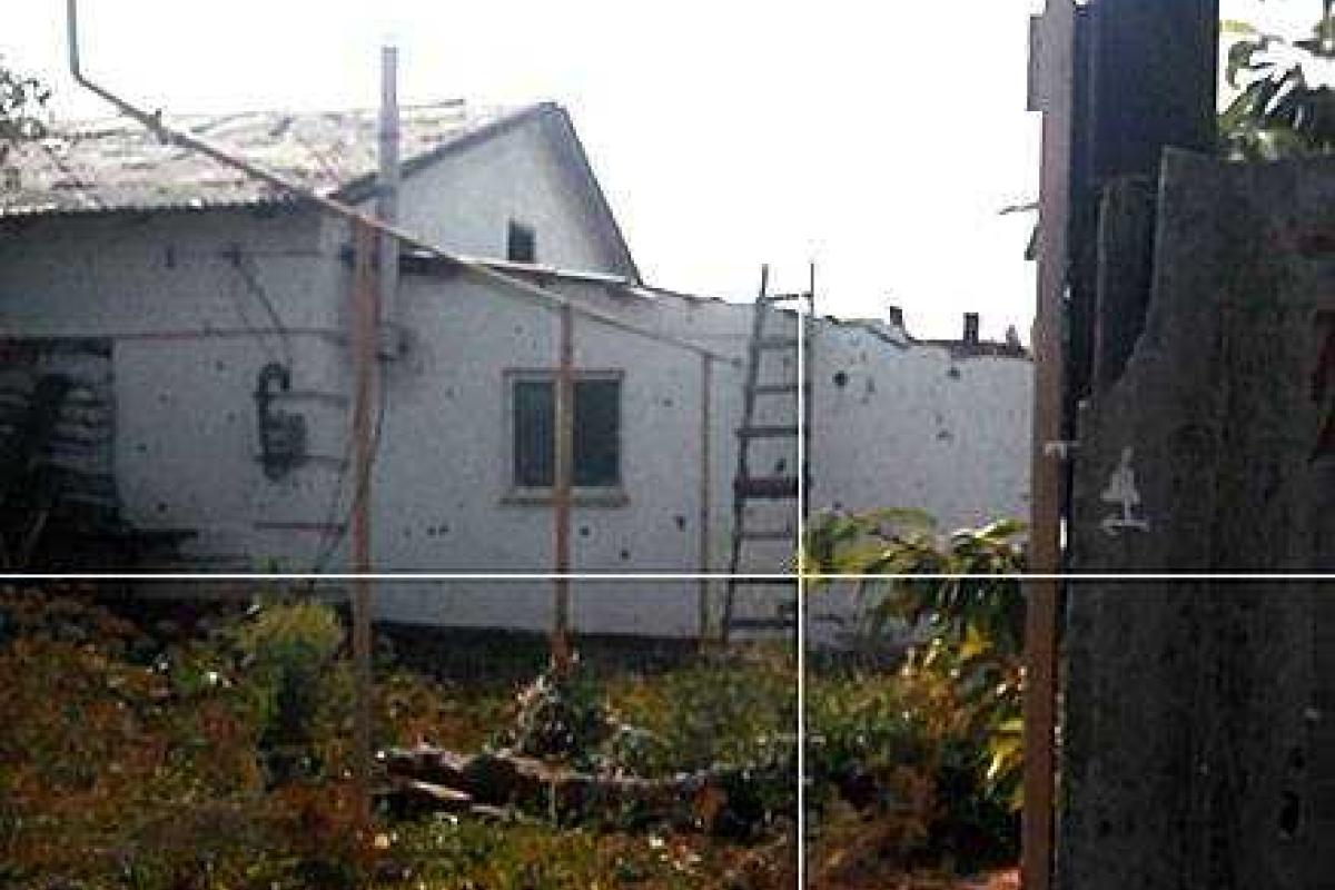 Боевики накрыли Зайцево и Майорск запрещенными минами: есть разрушения жилого сектора Боевики накрыли Зайцево и Майорск запрещенными минами: есть разрушения жилого сектора