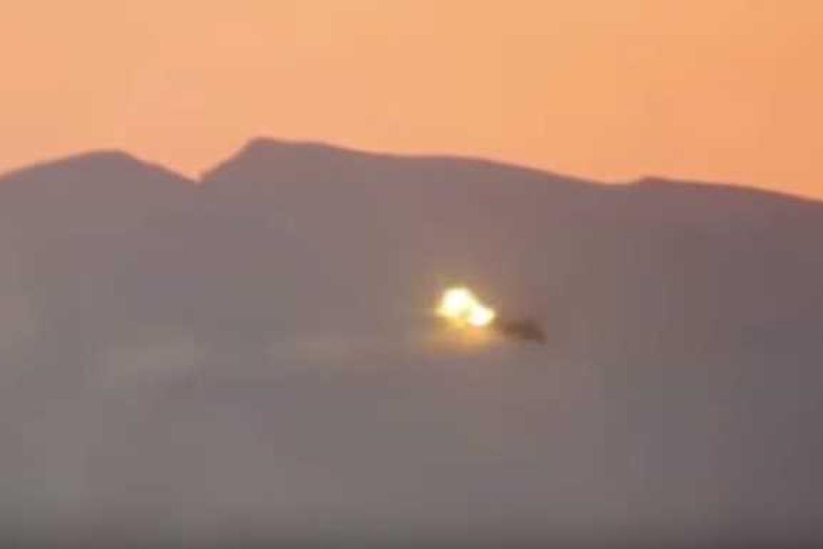 В сети появилось видео гибели российских летчиков-инструкторов в Сирии В сети появилось видео гибели российских летчиков-инструкторов в Сирии