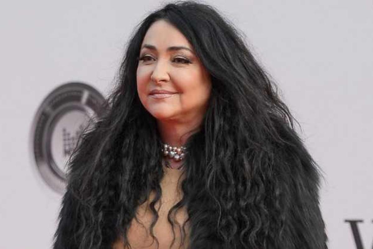 Лолита передала Резнику привет из Юрмалы: Приезжайте, здесь нет фашистов! Лолита передала Резнику привет из Юрмалы: Приезжайте, здесь нет фашистов!