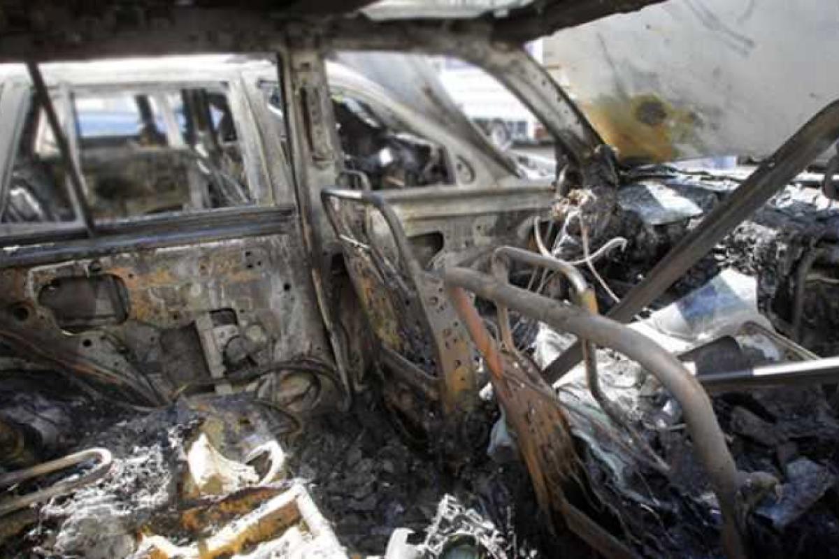 В Енакиево жители сожгли собственные автомобили, "отжатые" оккупантами