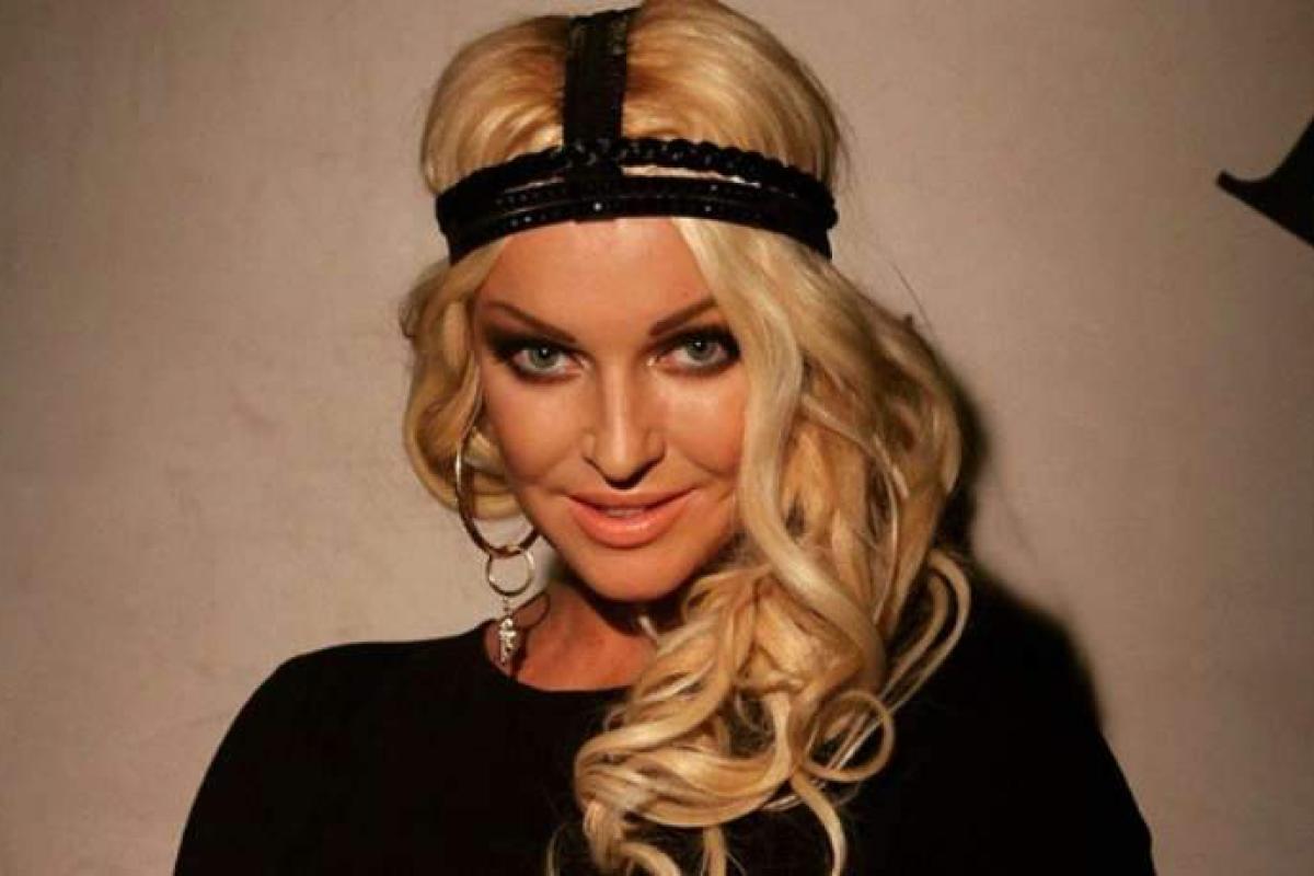 Публика возмущена поведением Анастасии Волочковой на Крите