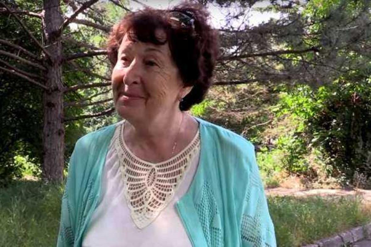 Жительница Крыма: Мы готовы у Путина ноги мыть и воду пить... Жительница Крыма: Мы готовы у Путина ноги мыть и воду пить...