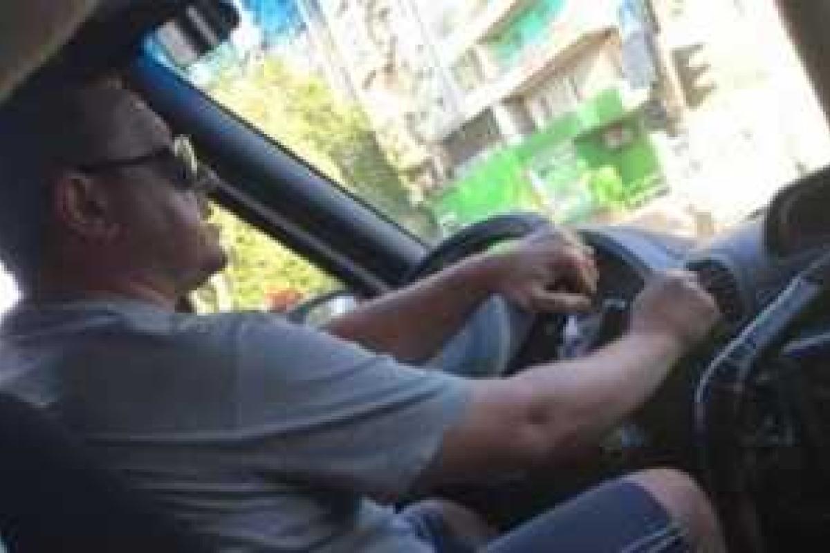 Скандал в Запорожье: водитель маршрутки унижал девочку из-за льготного удостоверения Скандал в Запорожье: водитель маршрутки унижал девочку из-за льготного удостоверения