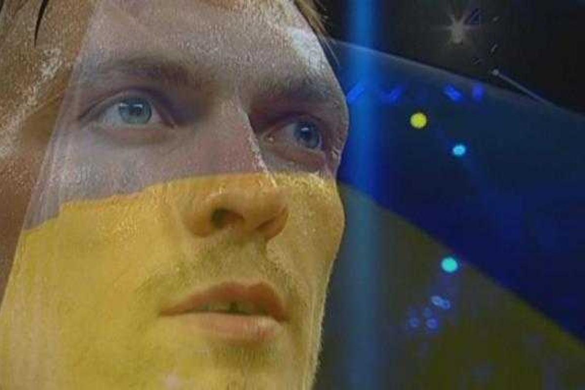 Украинцы гадают: что происходит с Александром Усиком? Украинцы гадают: что происходит с Александром Усиком?