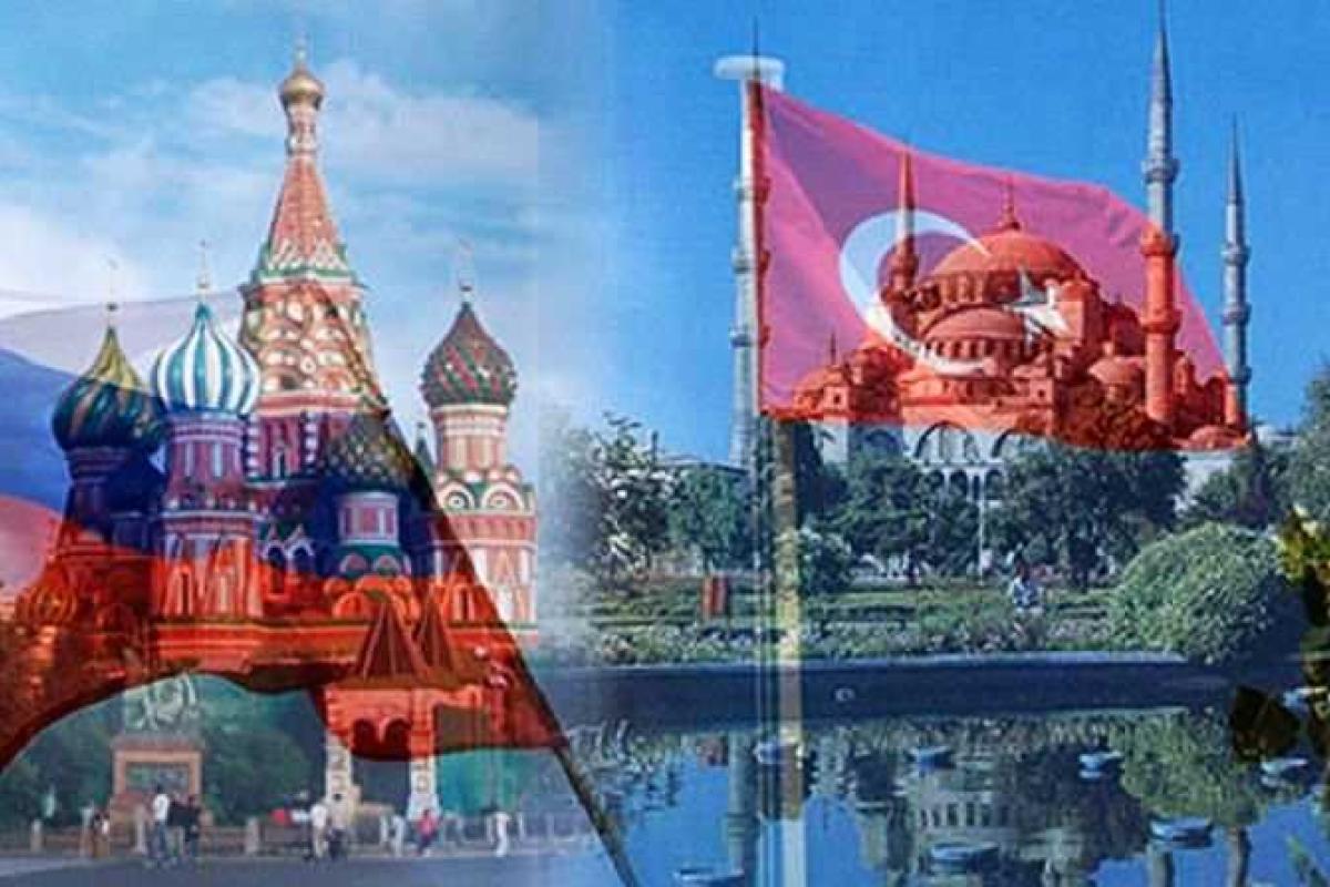 Российский журналист поставил москвичей в тупик вопросом: Россия и Турция - друзья или враги? Российский журналист поставил москвичей в тупик вопросом: Россия и Турция - друзья или враги?