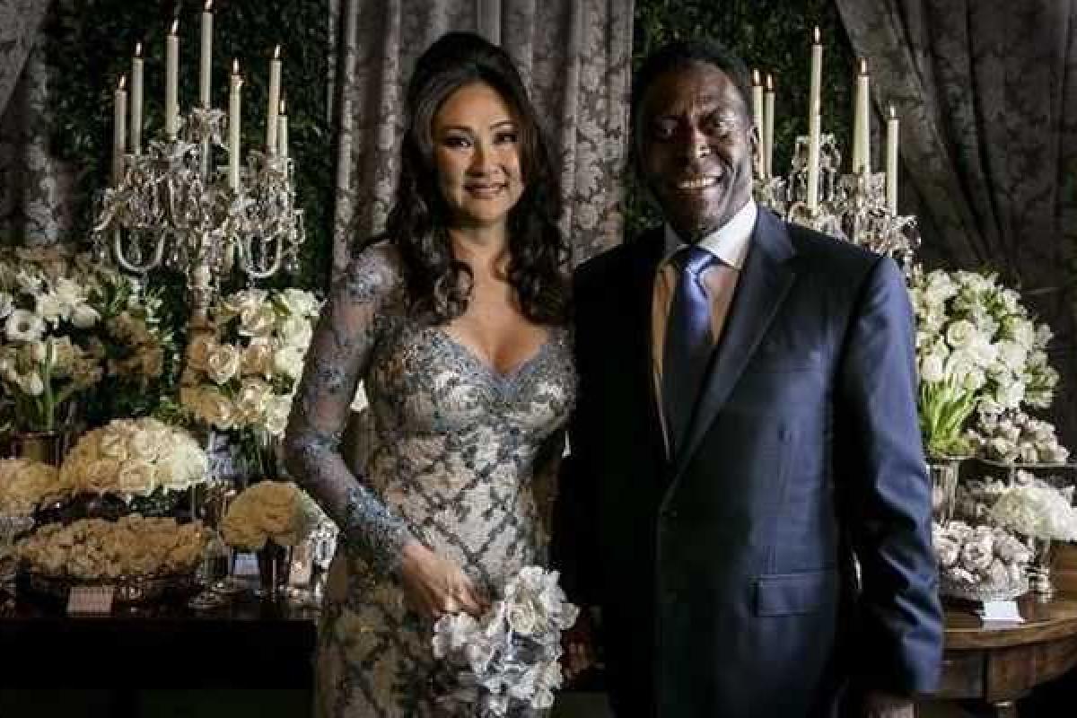 Легендарный футболист Пеле женился в третий раз