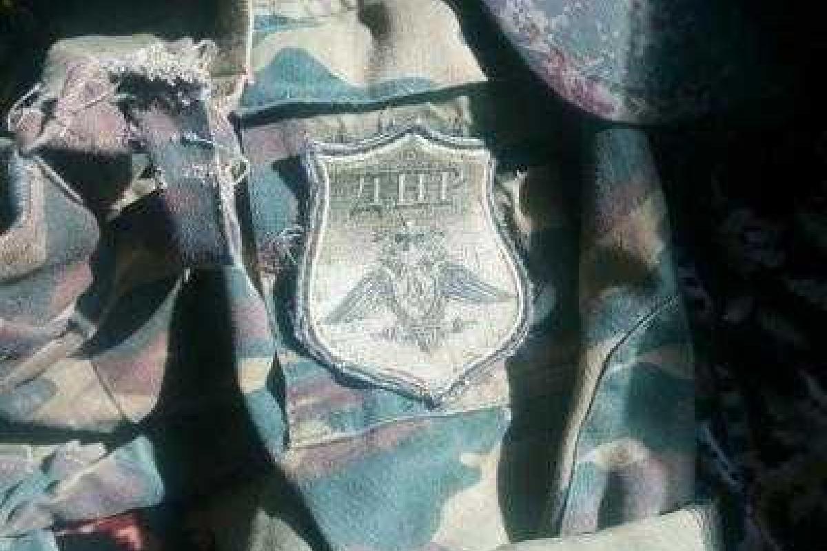 На КПВВ "Гнутово" задержан "Mercedes", с патронами и военной формой НВФ На КПВВ "Гнутово" задержан "Mercedes", с патронами и военной формой НВФ
