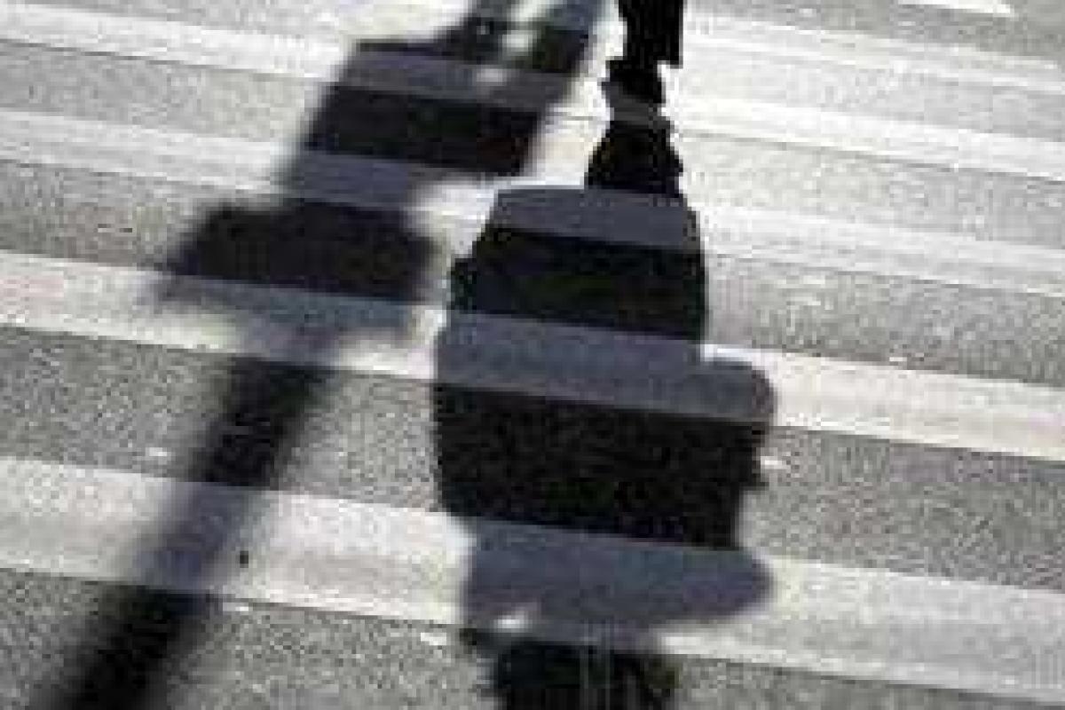 На Киевщине автомобиль "ГАЗ" налетел на девушку, переходившую дорогу по "зебре" На Киевщине автомобиль "ГАЗ" налетел на девушку, переходившую дорогу по "зебре"