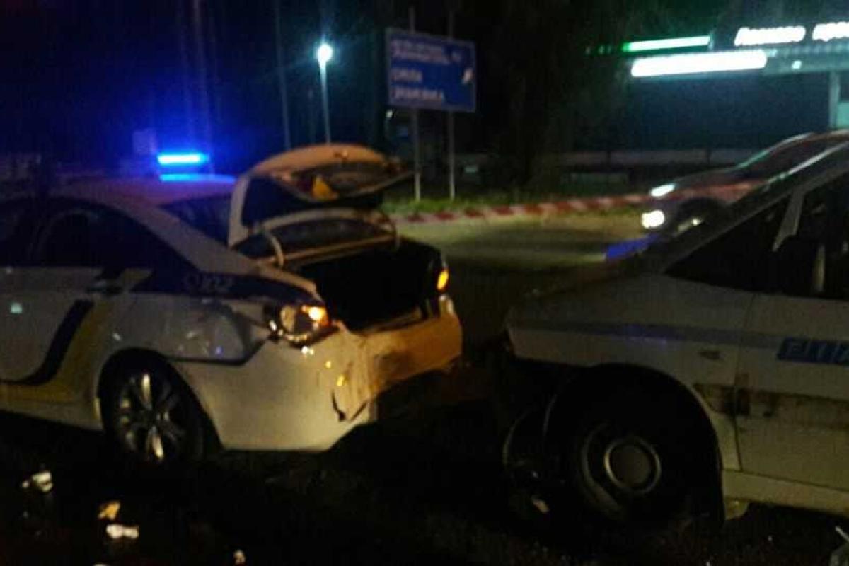 Киевские медики ночью боролись за жизнь девушки-копа, которую сбил пьяный водитель Киевские медики ночью боролись за жизнь девушки-копа, которую сбил пьяный водитель