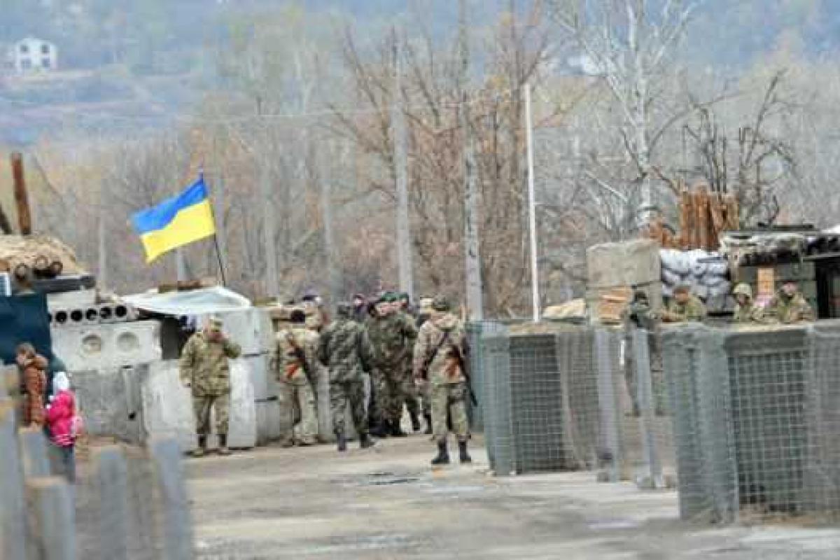 Жительница Луганска: изматывающие поездки "на большую землю", о которых хочется забыть Жительница Луганска: изматывающие поездки "на большую землю", о которых хочется забыть