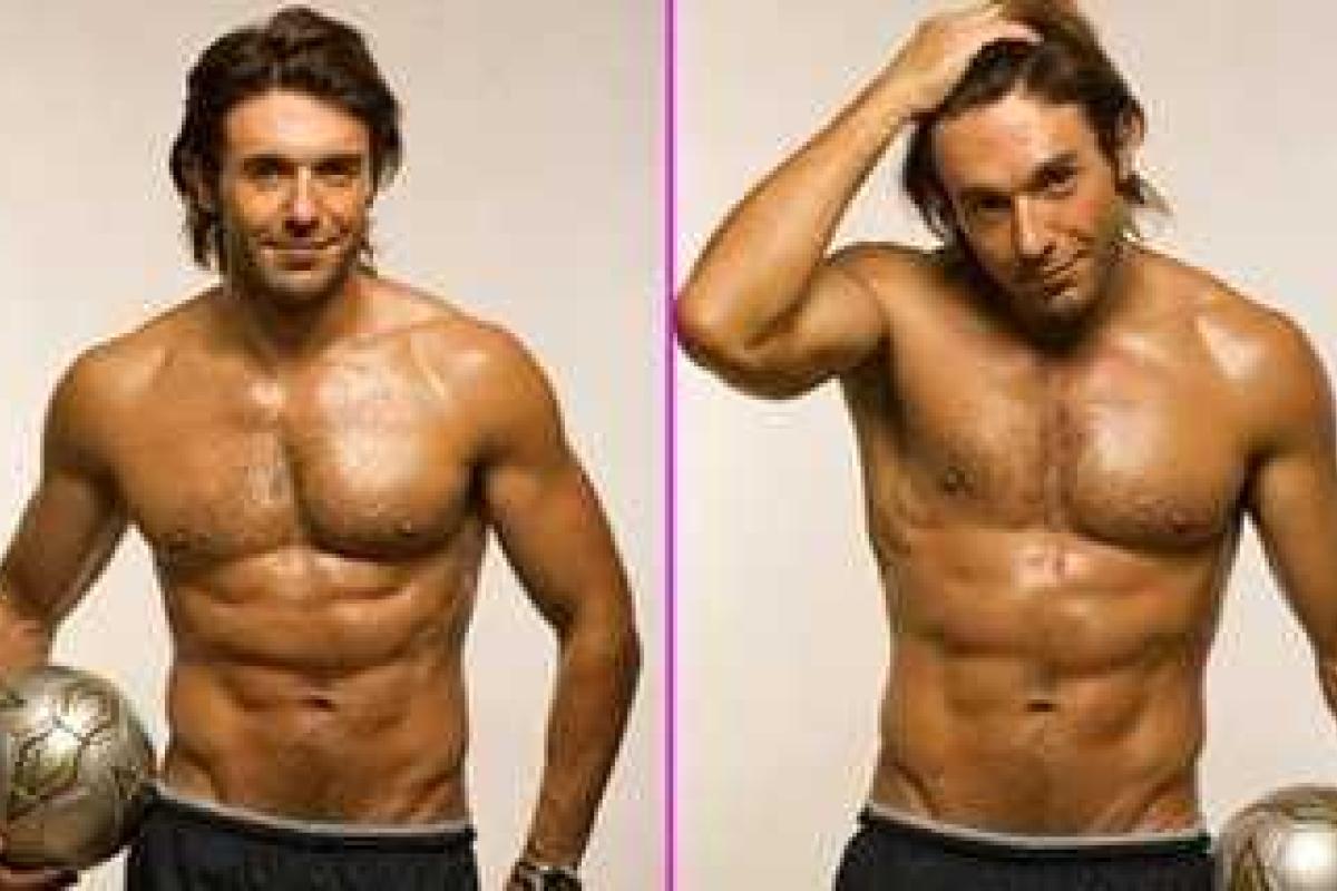 Накаченное тело телеведущего Андрея Малахова сводит с ума его поклонниц Накаченное тело телеведущего Андрея Малахова сводит с ума его поклонниц