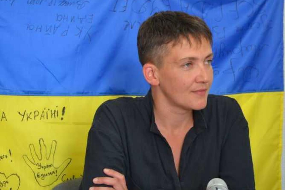 Надежда Савченко побывала в Мариуполе и отдохнула на Азовском море Надежда Савченко побывала в Мариуполе и отдохнула на Азовском море