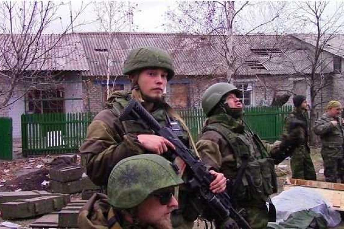 Российский боевик-садист, лютовавший на Донбассе, готов воевать за Харьков и только за большие деньги Российский боевик-садист, лютовавший на Донбассе, готов воевать за Харьков и только за большие деньги