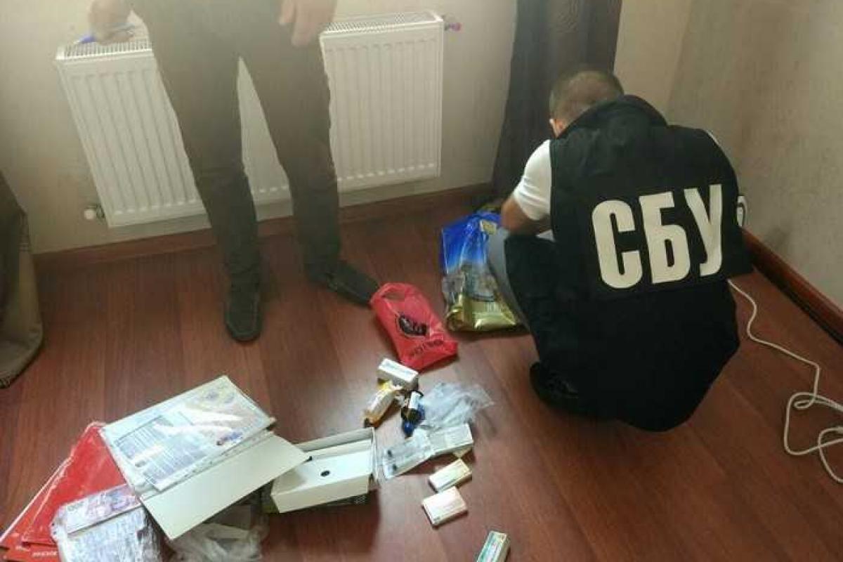 В Киеве задержан сторонник идей "русского мира", призывающий к созданию "КНР" В Киеве задержан сторонник идей "русского мира", призывающий к созданию "КНР"