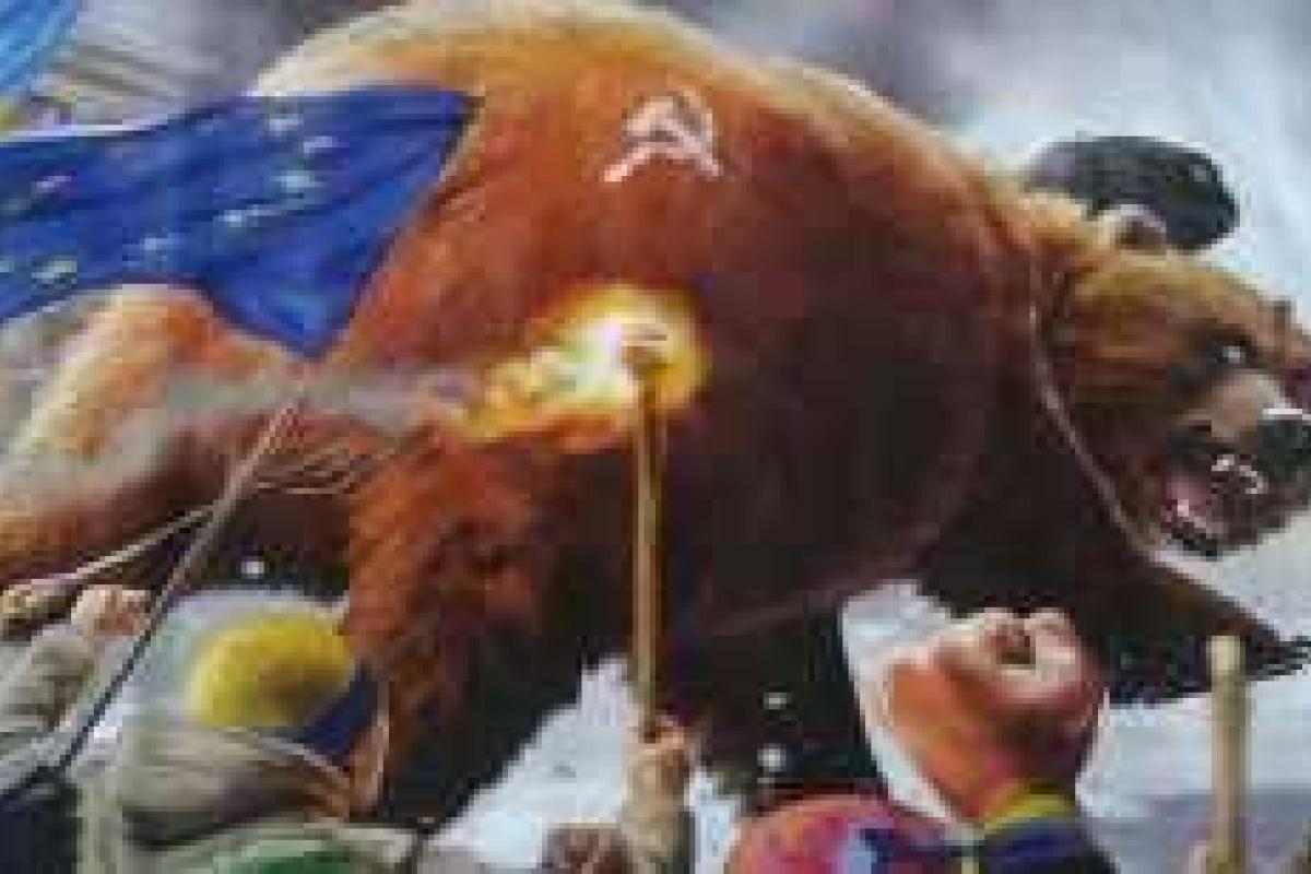 На Западе развенчивают миф о "военной мощи" России - блогер На Западе развенчивают миф о "военной мощи" России - блогер