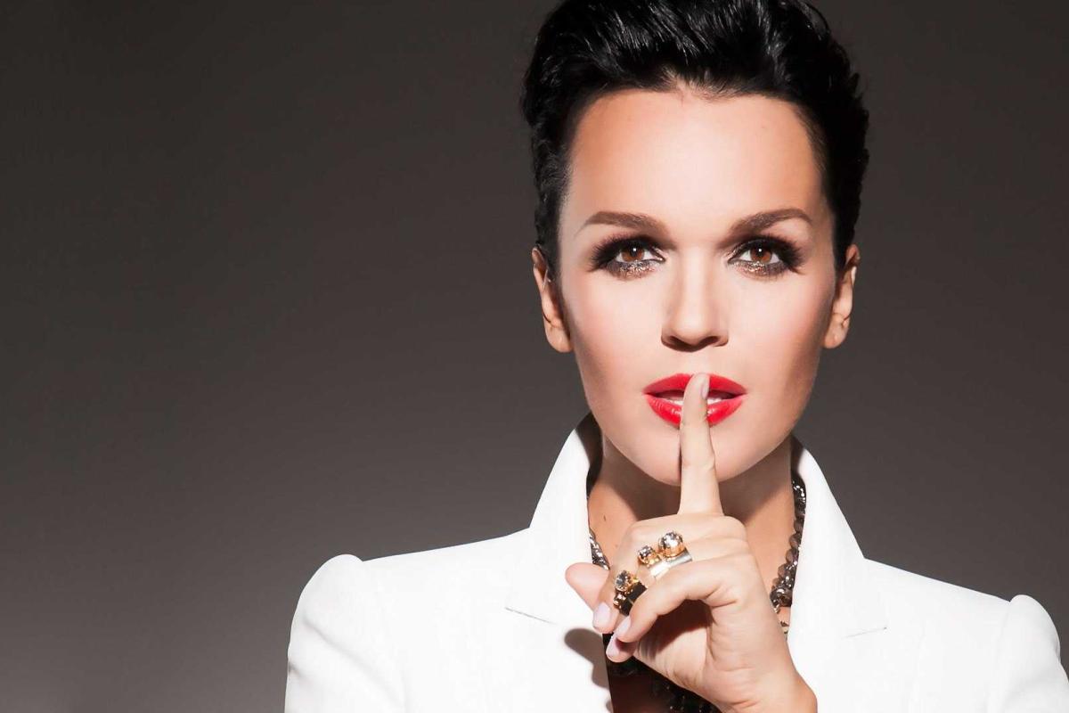 Певица Слава разозлила своим новым клипом российских коммунистов