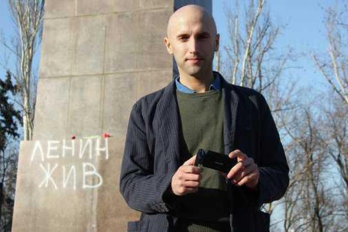 Скандальный прокремлевский журналист Грэм Филлипс владеет квартирой в Одессе Скандальный прокремлевский журналист Грэм Филлипс владеет квартирой в Одессе