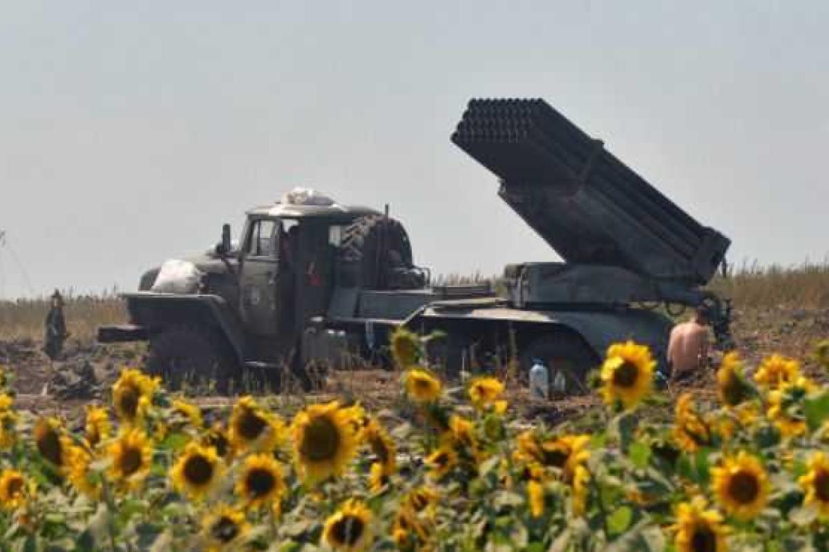 Существует реальная угроза обострения боев на Донбассе, Москва не отступила от своих планов - военный эксперт