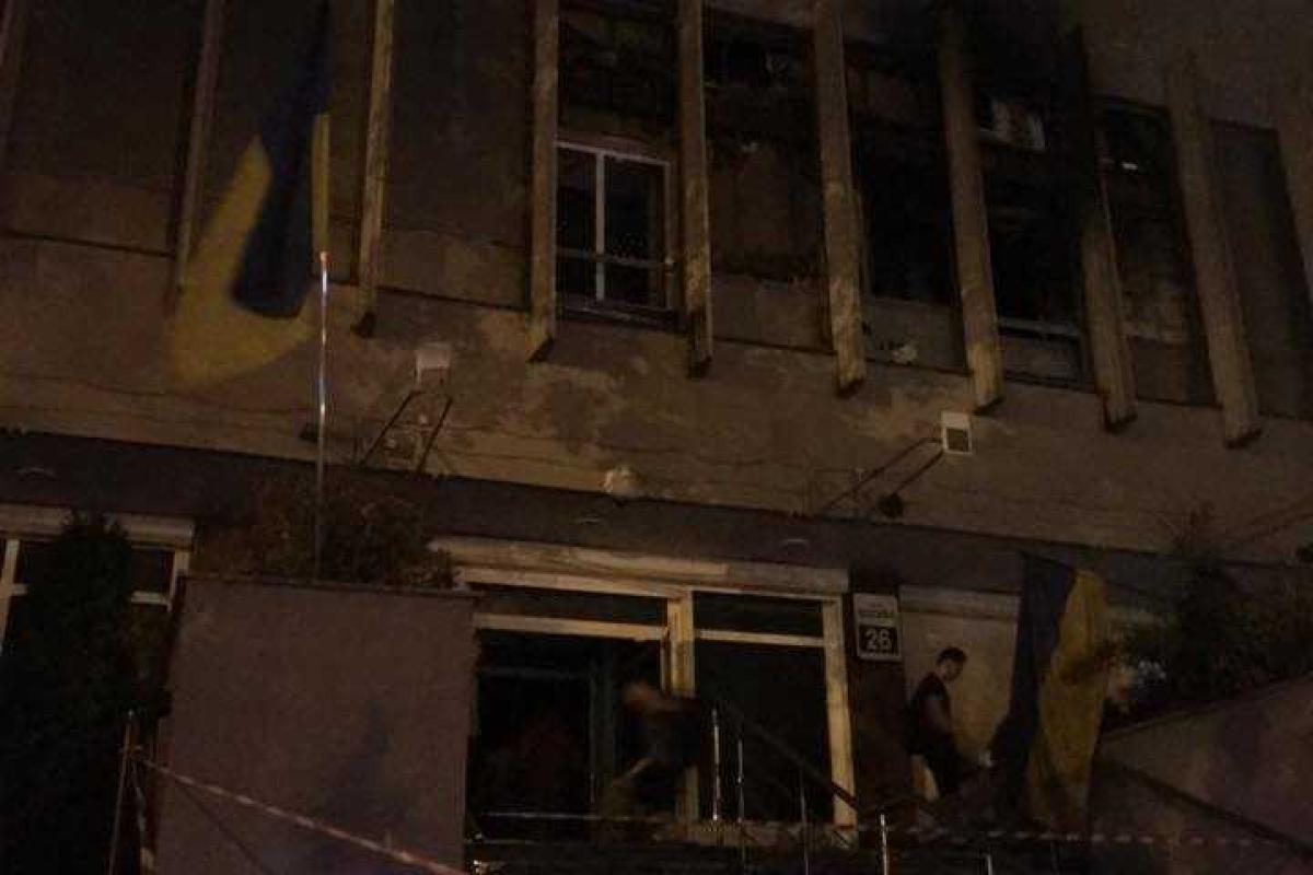 Журналист Бочкала из сгоревшего офиса "Интера": Здесь могли погибнуть люди - невинные жертвы чьей-то игры Журналист Бочкала из сгоревшего офиса "Интера": Здесь могли погибнуть люди - невинные жертвы чьей-то игры