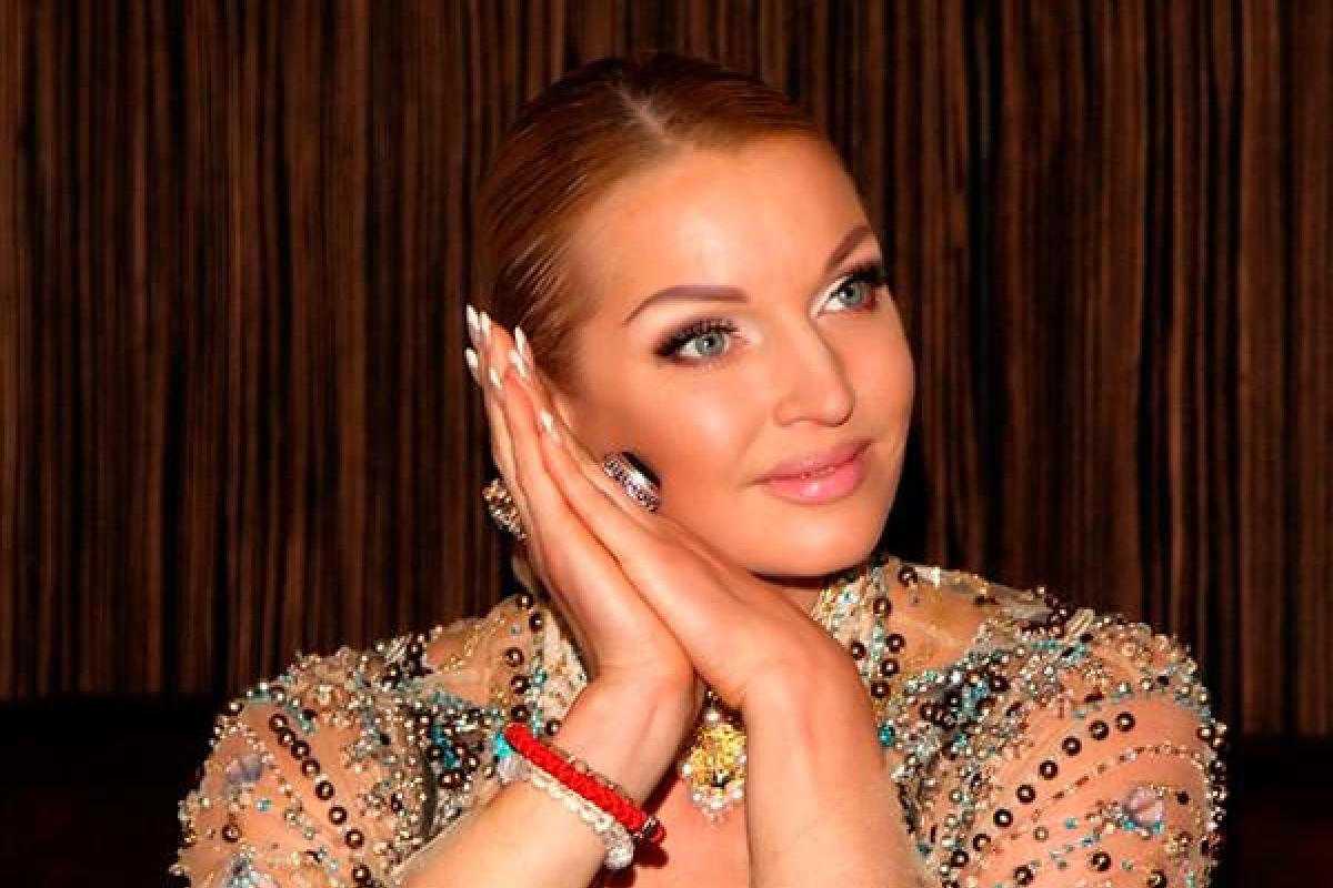 Анастасия Волочкова рассказала о своей беременности Анастасия Волочкова рассказала о своей беременности