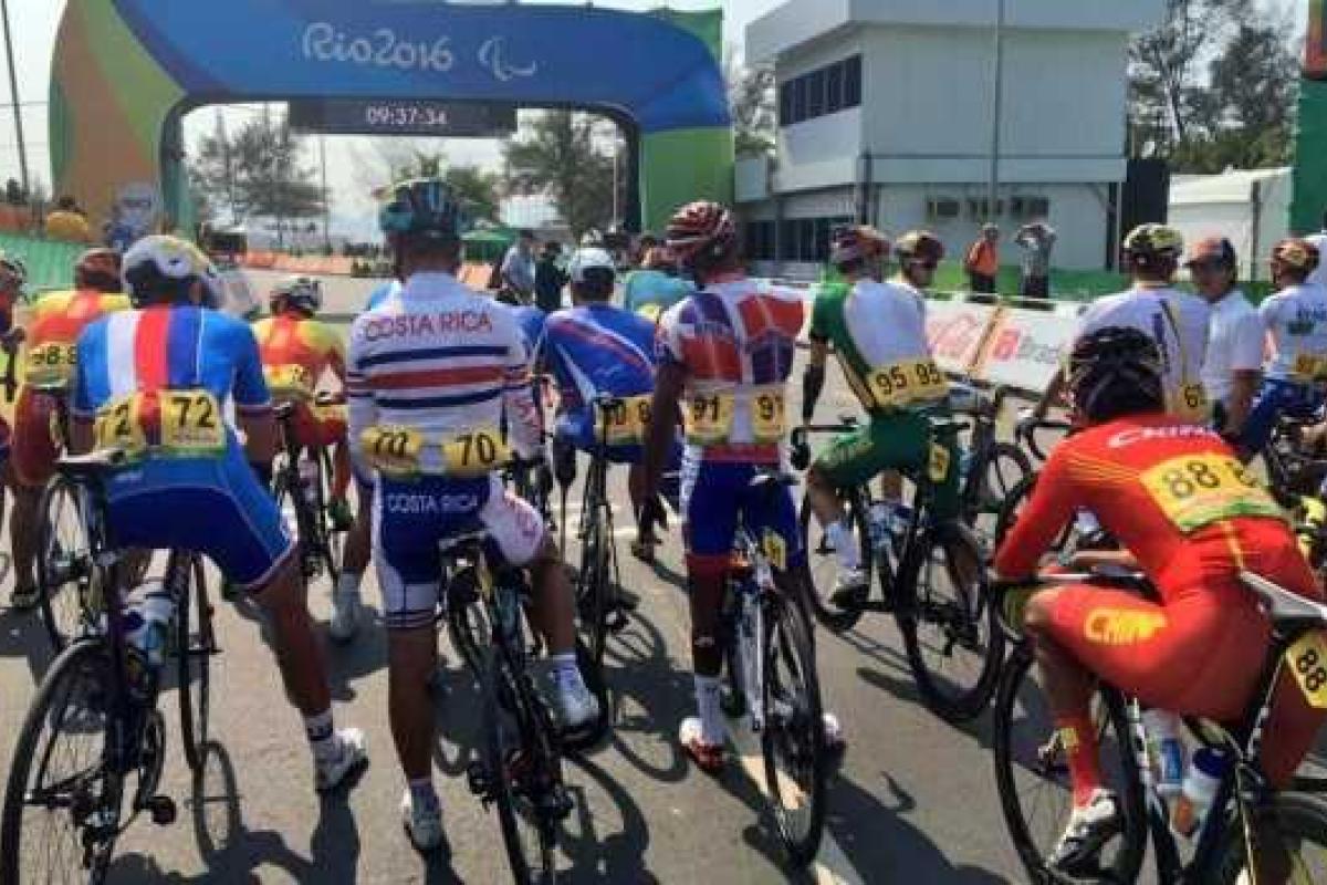 Рио-2016: на велогонке произошло фатальное столкновение украинского и австралийского спортсменов Рио-2016: на велогонке произошло фатальное столкновение украинского и австралийского спортсменов