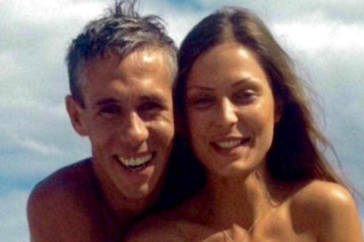 Актер Алексей Панин шокировал публику, опубликовав обнаженные снимки своей бывшей жены Актер Алексей Панин шокировал публику, опубликовав обнаженные снимки своей бывшей жены