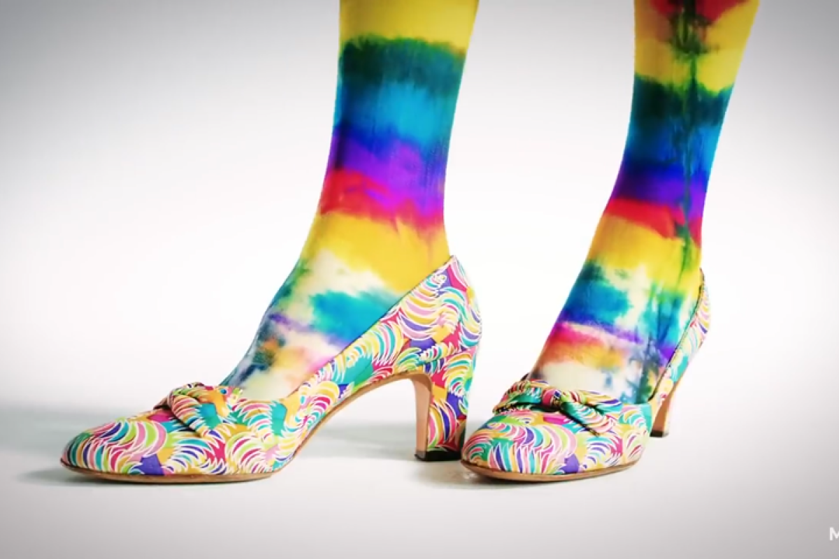 В сети появился забавный ролик: эволюция моды на дамские туфельки за 3 минуты В сети появился забавный ролик: эволюция моды на дамские туфельки за 3 минуты