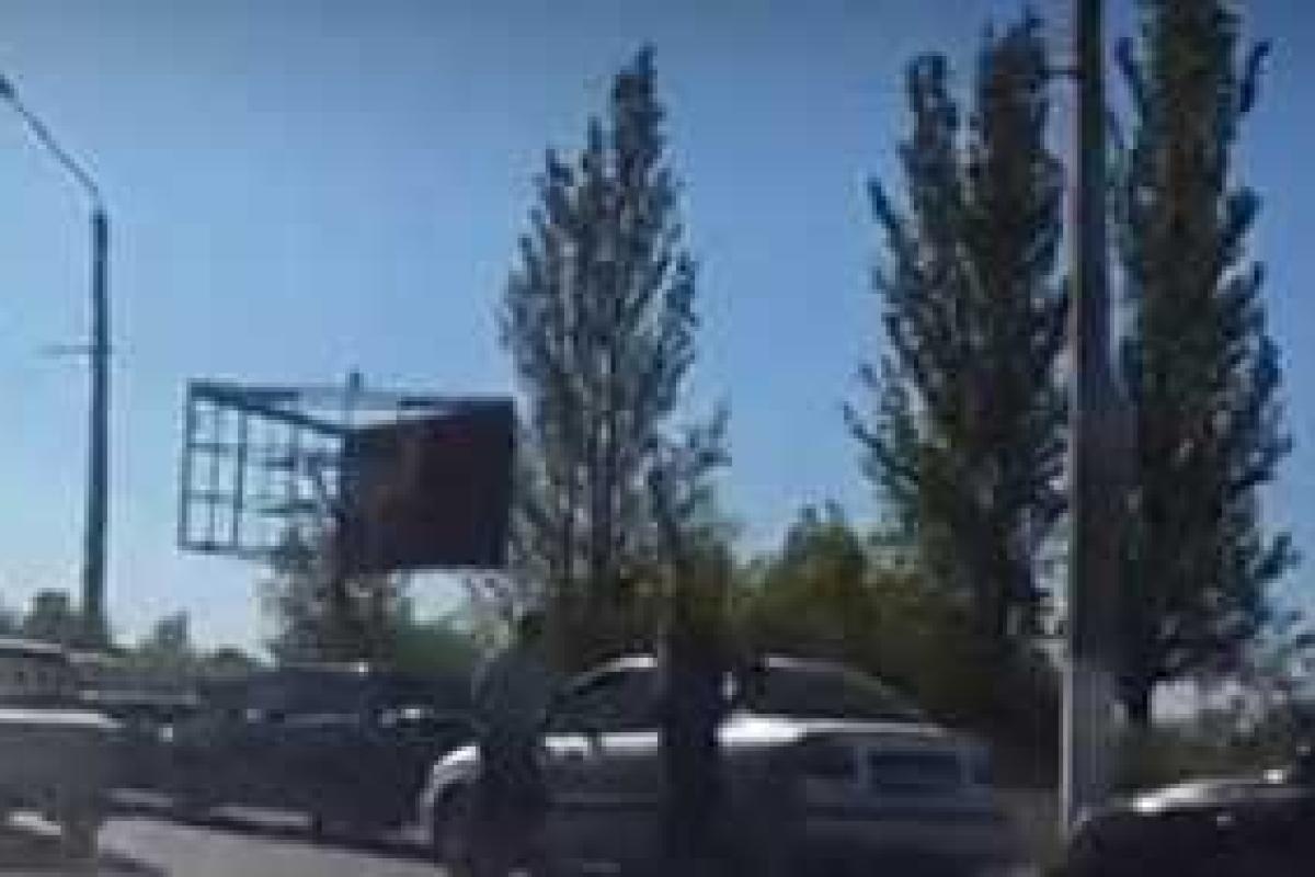 В Горловке на АЗС собираются огромные очереди за газом-пропаном