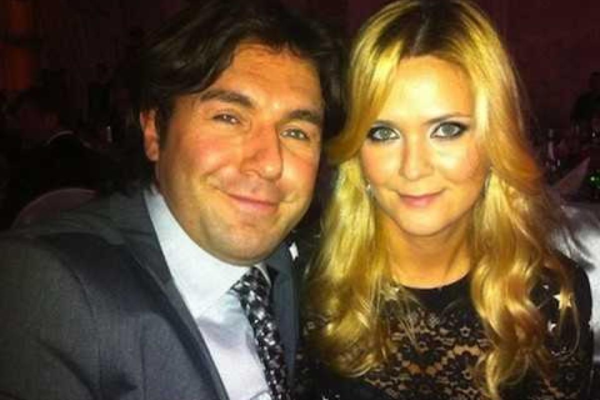 Телеведущий Малахов жестко отреагировал на поцелуй своей жены с Бандерасом