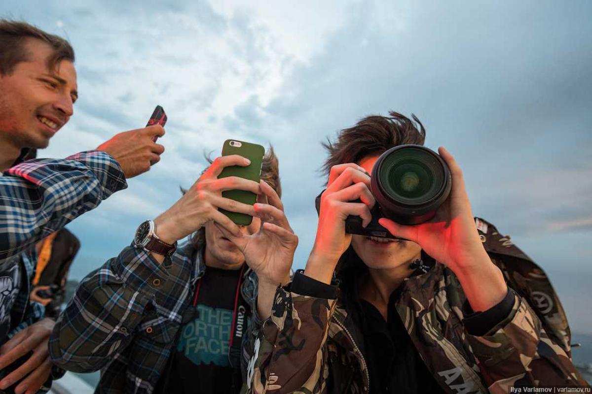 Новый смертельный трюк украинского руфера Мустанга на крыше высотки в Торонто