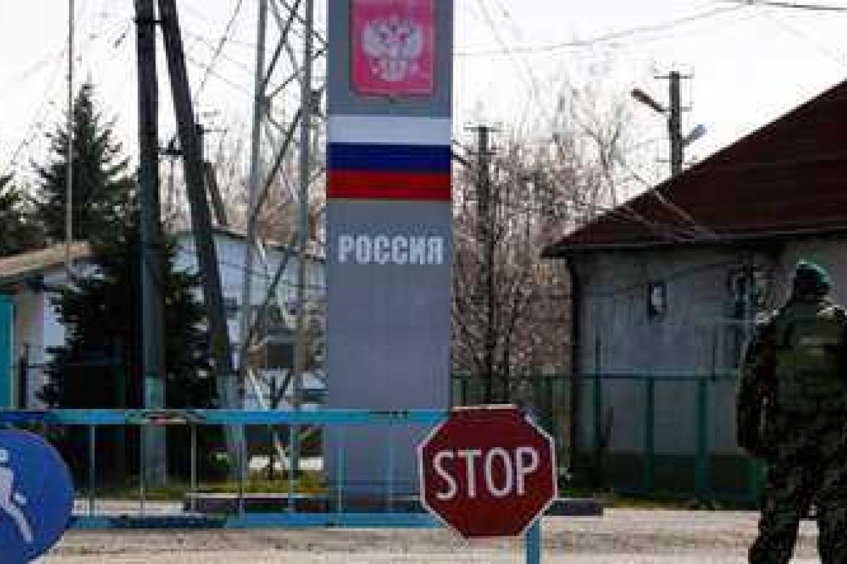 Портников: Ездить в Россию пока нельзя, в "зоне риска" находится любой украинский гражданин