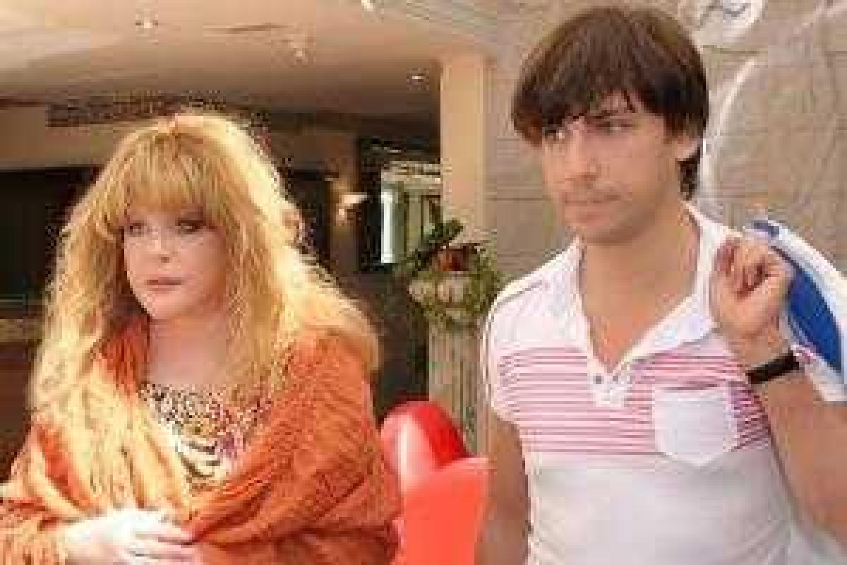 В сеть попало фото подросшей дочки Аллы Пугачевой и Максима Галкина