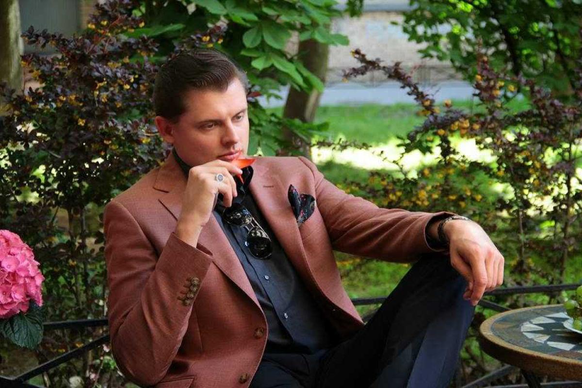 Российского историка "заткнули" на российском телеканале за правду о войне в Донбассе Российского историка "заткнули" на российском телеканале за правду о войне в Донбассе