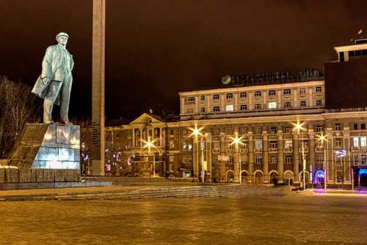 Донецкие боевики решили, что украинские ДРГ "обитают" в городских подземных коммуникациях Донецкие боевики решили, что украинские ДРГ "обитают" в городских подземных коммуникациях