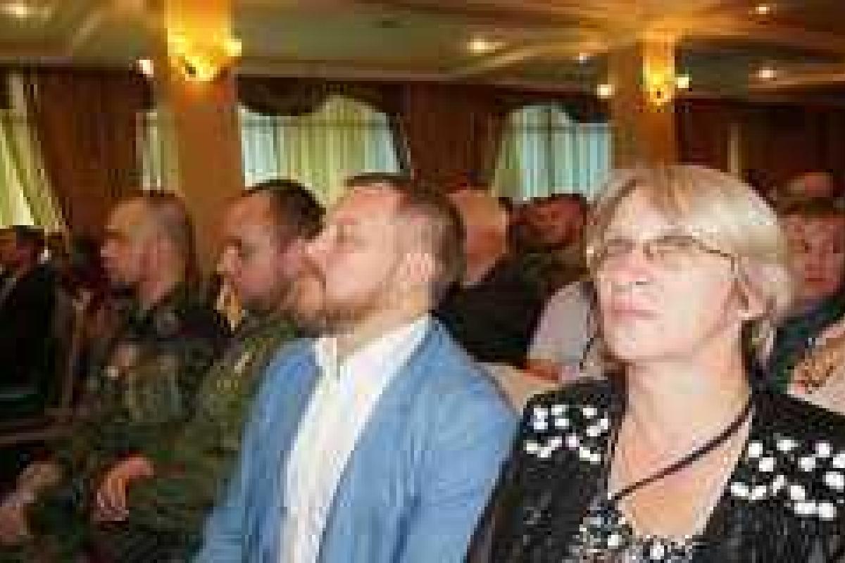 Пургин, сбежавший из "ДНР" в Россию, засветился в Ростове на съезде сепаратистов Пургин, сбежавший из "ДНР" в Россию, засветился в Ростове на съезде сепаратистов