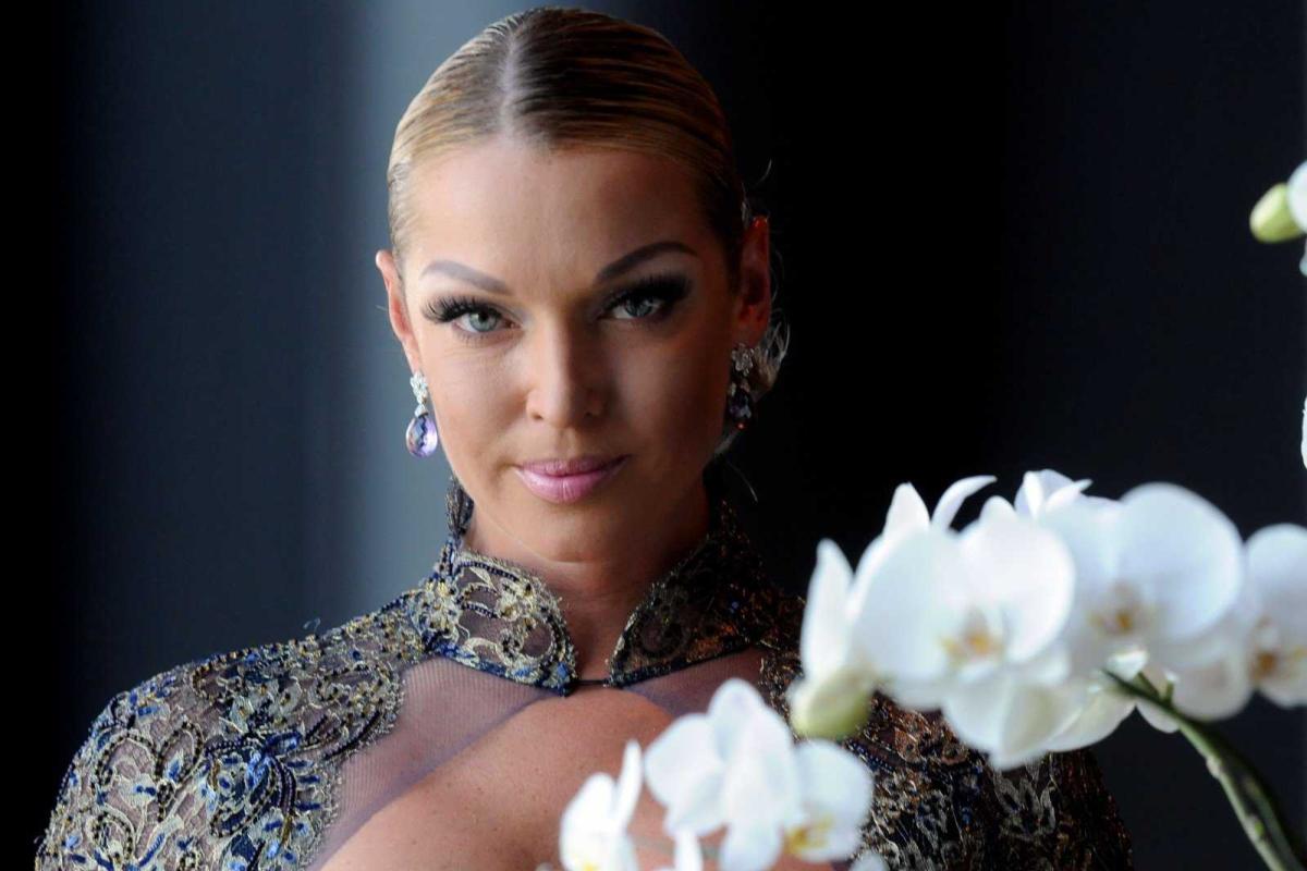 Поклонников Волочковой шокировало лицо балерины без макияжа Поклонников Волочковой шокировало лицо балерины без макияжа