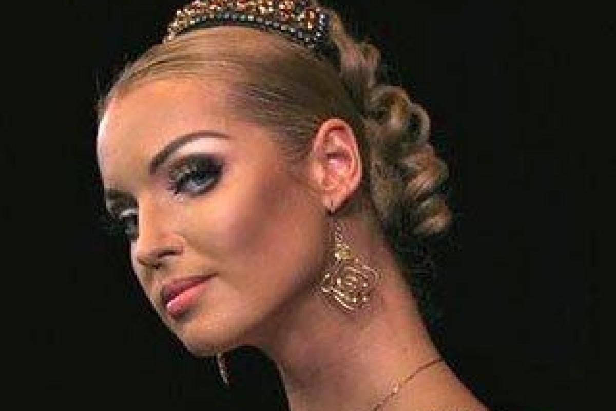 Анастасия Волочкова назвала имя своего первого мужчины