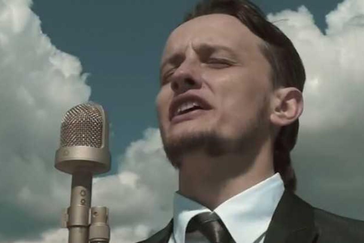 Потрясающее видео: двуязычный кавер на хит "Океана Эльзы" от мариупольских музыкантов