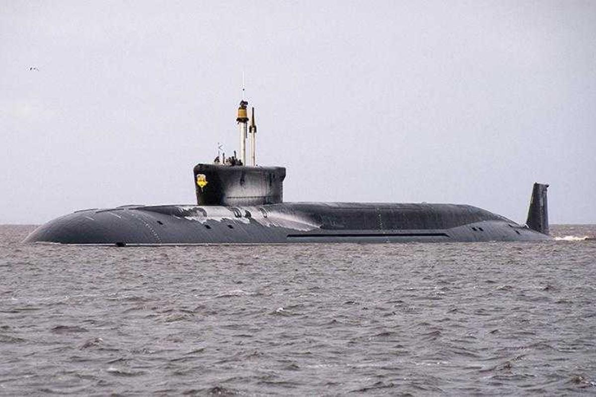 В Японском море рыбаки были шокированы встречей со всплывшей российской атомной подлодкой В Японском море рыбаки были шокированы встречей со всплывшей российской атомной подлодкой