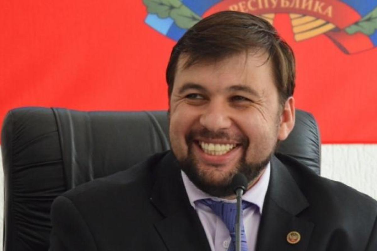 Пушилин продолжает подминать под себя гуманитарные потоки в "ДНР" Пушилин продолжает подминать под себя гуманитарные потоки в "ДНР"