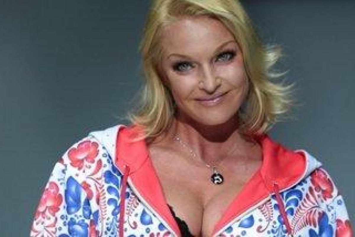 Поклонники раскритиковали Волочкову за пошлое фото