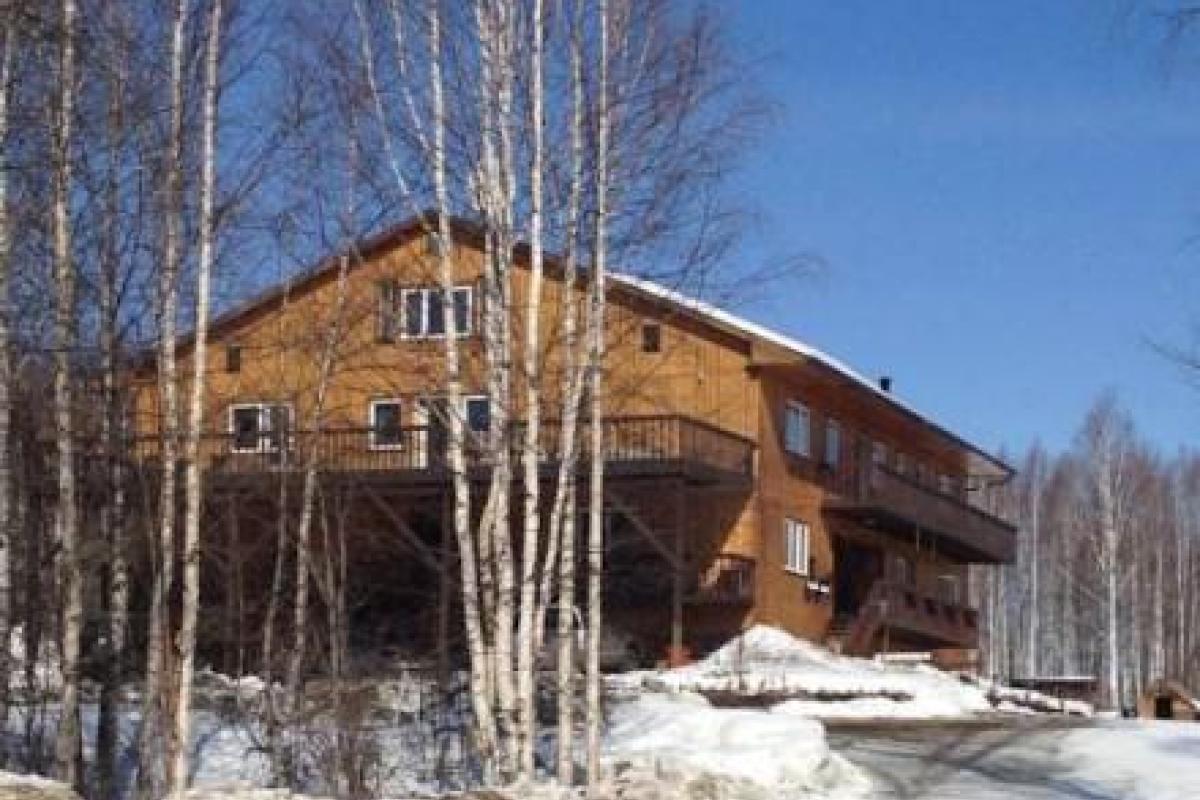 В отеле на Аляске застрелили 4-х человек, в том числе малолетнего ребенка В отеле на Аляске застрелили 4-х человек, в том числе малолетнего ребенка