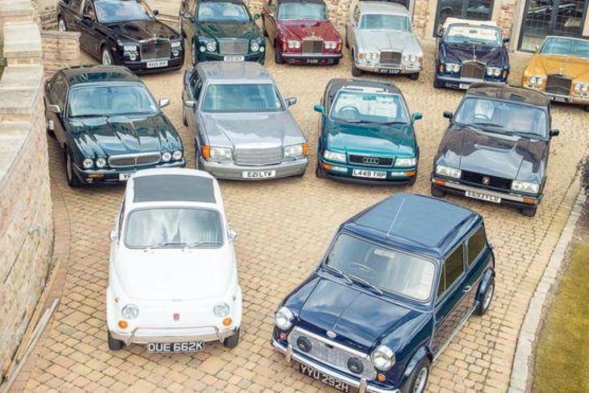 На аукционе с молотка ушли "Audi" принцессы Дианы и "Rolls-Royce Phantom" Элтона Джона На аукционе с молотка ушли "Audi" принцессы Дианы и "Rolls-Royce Phantom" Элтона Джона