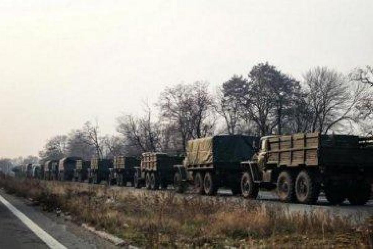 Жители Донецка и Макеевки сообщают о передвижени колонн военной техники и грузовиков Жители Донецка и Макеевки сообщают о передвижени колонн военной техники и грузовиков