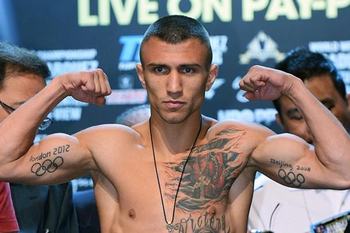 Украинский боксер Василий Ломаченко признан автором лучшего нокаута в мире