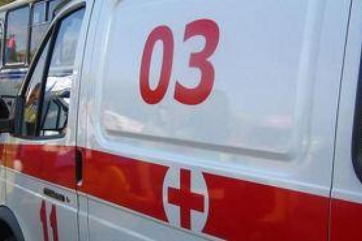 В поселке Опытное во время минометного обстрела женщина получила тяжелое ранение