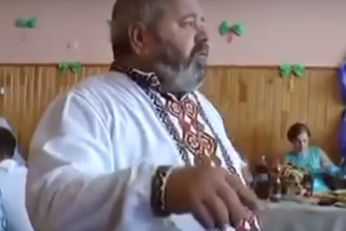 В сети продолжает набирать просмотры жесткий стих о Путине В сети продолжает набирать просмотры жесткий стих о Путине